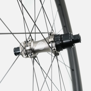 9Velo 2024 GV35 2.0 Gravel Disc Brake Wheelset - Image 3